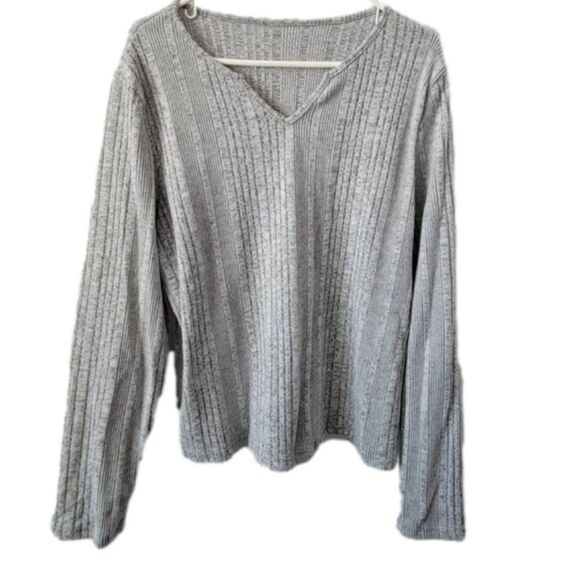 NEW Size 14 Sweater Women's Notched Gray Knit long sleeve stretchy NWOT - Picture 1 of 6